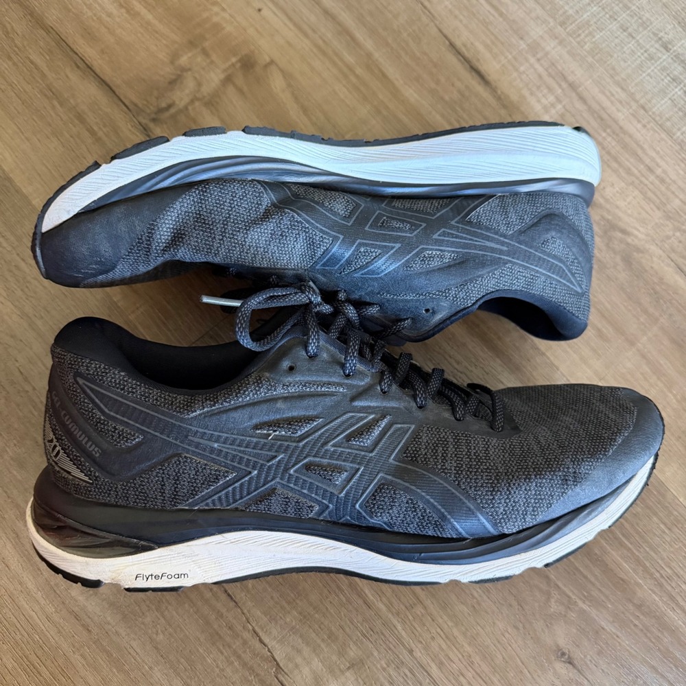 Asics Gel-Cumulus 20 Mens Running Shoes Black Grey FlyteFoam Sneakers size 11
